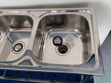 未使用ステンレス製3槽シンク　DIY-11545　2台限定 イメージ3