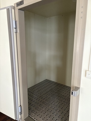 プレハブ冷凍庫　1.5坪 イメージ4