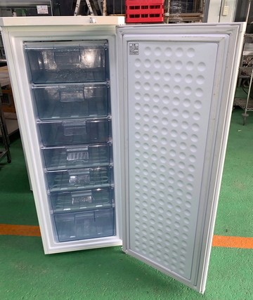 縦型冷凍庫 IUSD-18A-W 1ドア冷凍庫 ホームフリーザー イメージ3