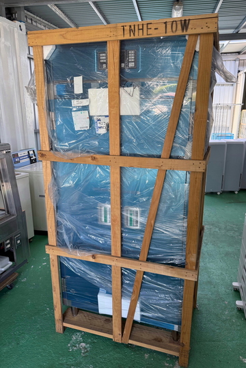 未使用 電気式 食器消毒保管庫(両面式)TNHE-10W イメージ2