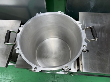 中古品 アルミ製 圧力鍋#941　約40L 41.5Q イメージ2