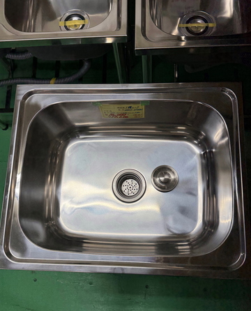 未使用　ステンレス一槽シンク　NDIY-6048N イメージ3