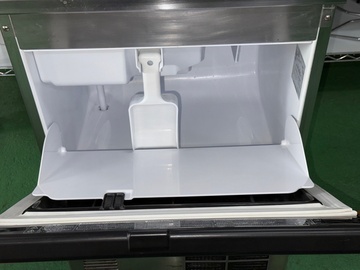中古 キユーブアイス製氷機 IM-35M-1 イメージ2