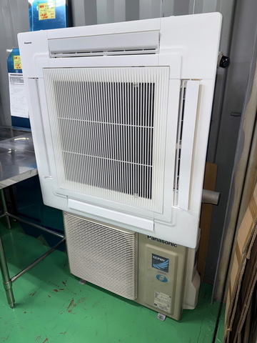 中古 インバーター制御天カセ4方向エアコン3馬力 イメージ2