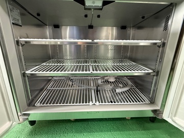 新古品 テーブル形恒温恒湿庫 CT-120SNCG-RML イメージ2