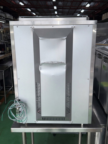 中型高速コンベクションオーブン RCK-20BS4 イメージ3